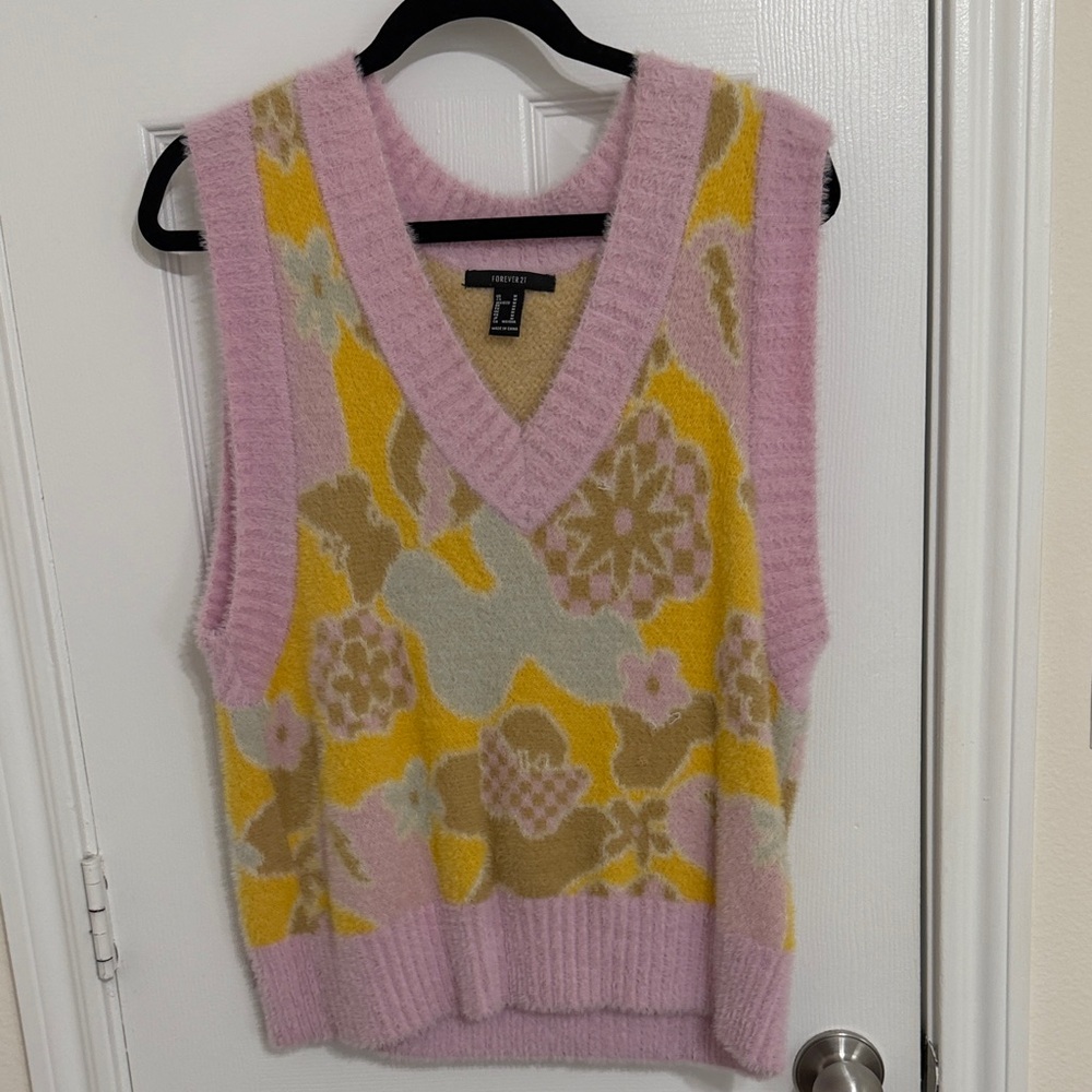 Forever 21 Pink & Yellow Floral V-Neck Sweater Vest